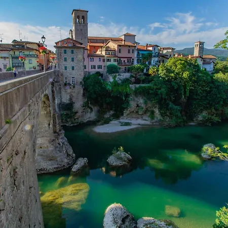 Casa Mia ,apt Wifi E Parcheggio Nel Cuore Del Friuli 公寓