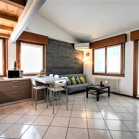 Casa Mia ,apt Wifi E Parcheggio Nel Cuore Del Friuli Osoppo